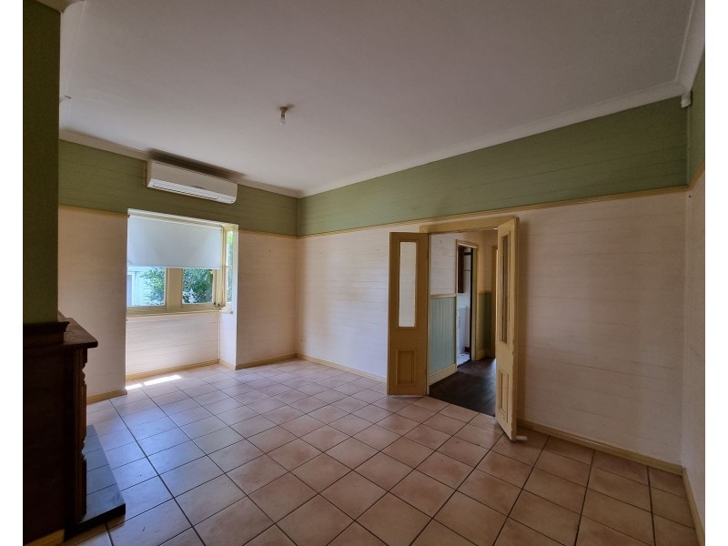 36 Smith Street, Taree NSW 2430
