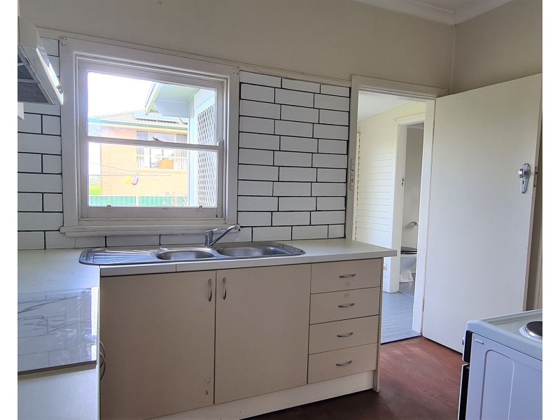 6 Canget Street,, Wingham NSW 2429