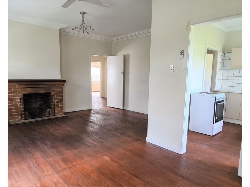 6 Canget Street,, Wingham NSW 2429