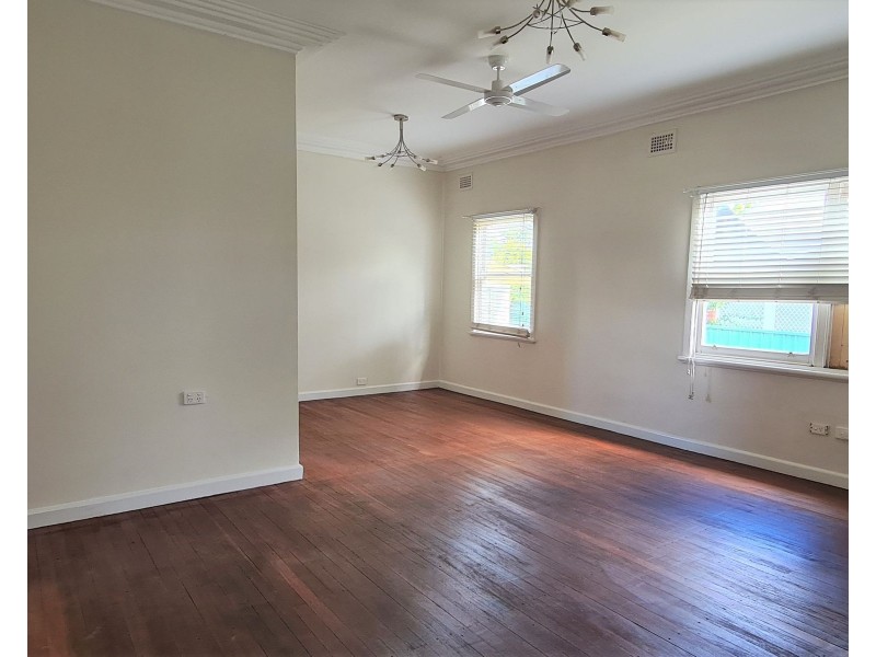 6 Canget Street,, Wingham NSW 2429