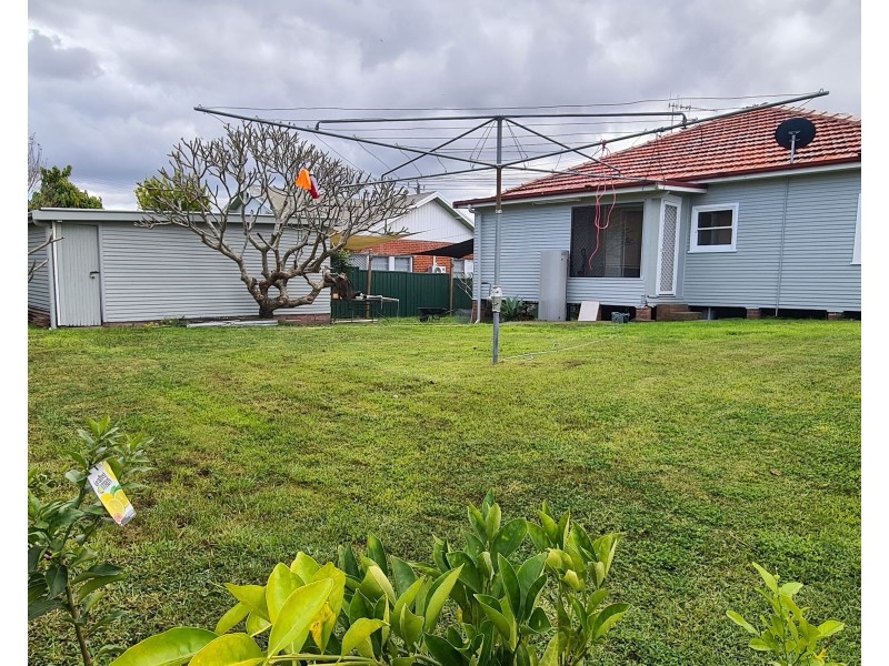 6 Canget Street,, Wingham NSW 2429