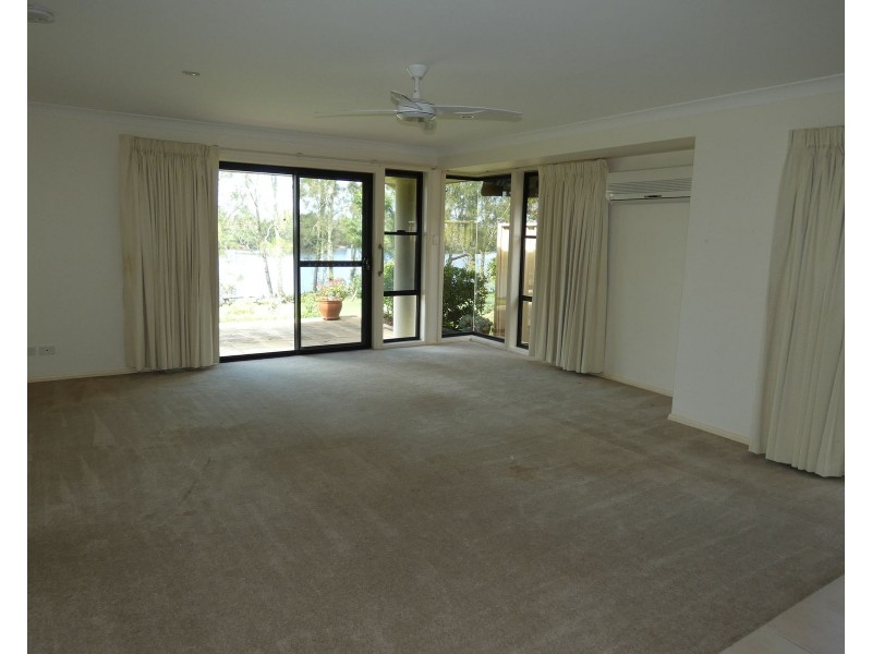 1/5 Gregory Close, Taree NSW 2430
