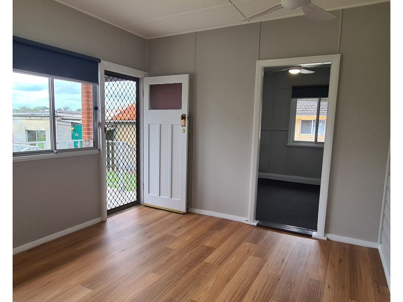 33 Wynter Street, Taree NSW 2430