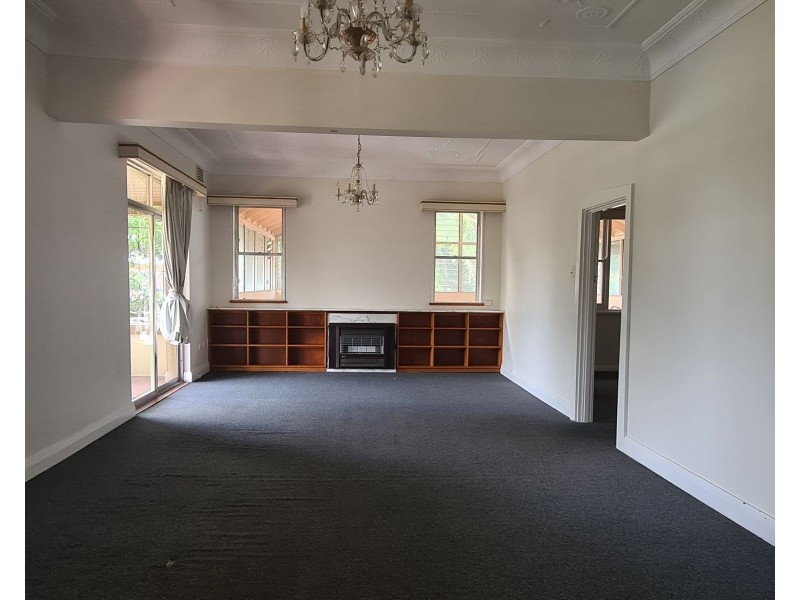22 Macquarie Street, Taree NSW 2430