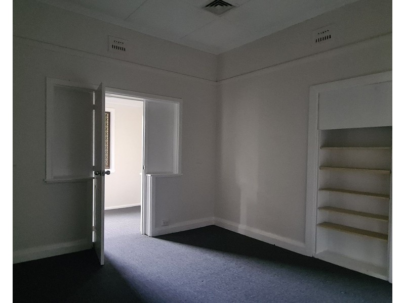 22 Macquarie Street, Taree NSW 2430