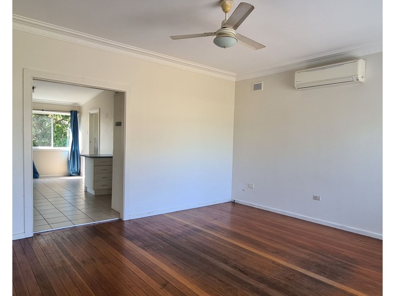 30 Hinten Crescent, Taree NSW 2430