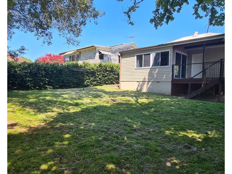 30 Hinten Crescent, Taree NSW 2430