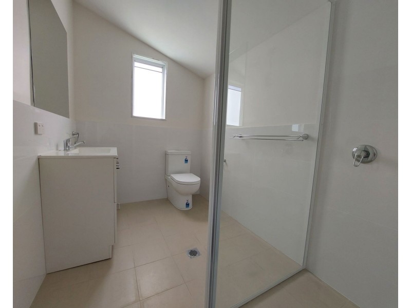 6 Commerce Street, Taree NSW 2430