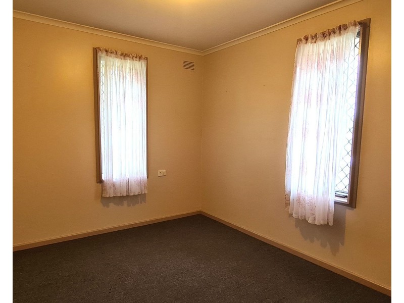 8 Denva Bird Way, Taree NSW 2430