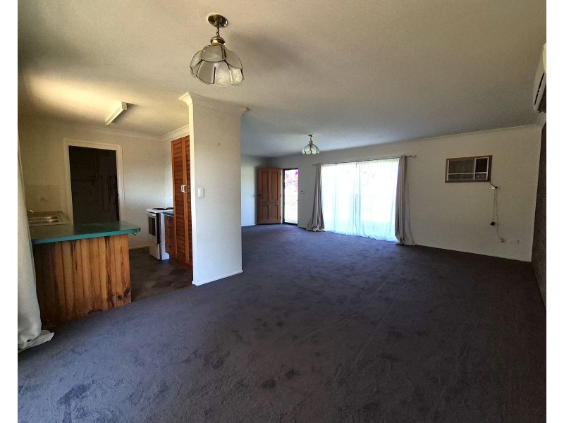 24 Hickory Crescent, Taree NSW 2430