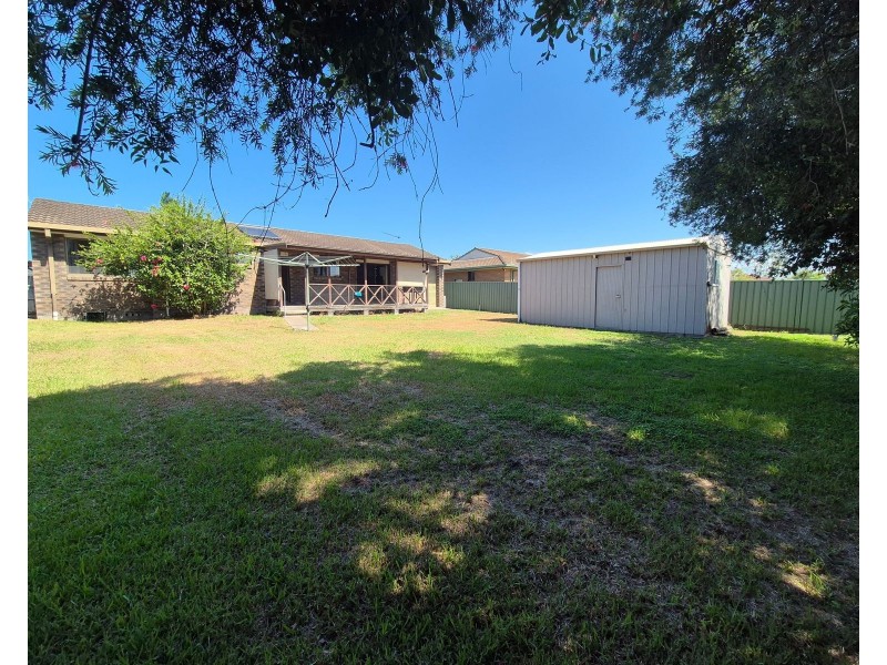 24 Hickory Crescent, Taree NSW 2430