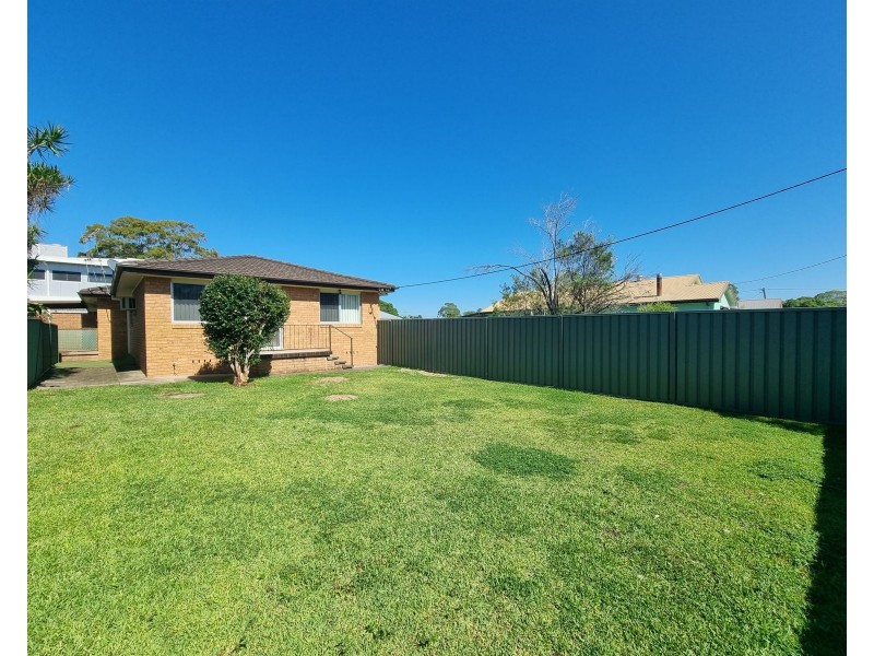 1/128 Manning Street, Taree NSW 2430