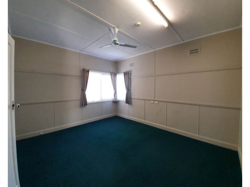 31 Pitt Street, Taree NSW 2430