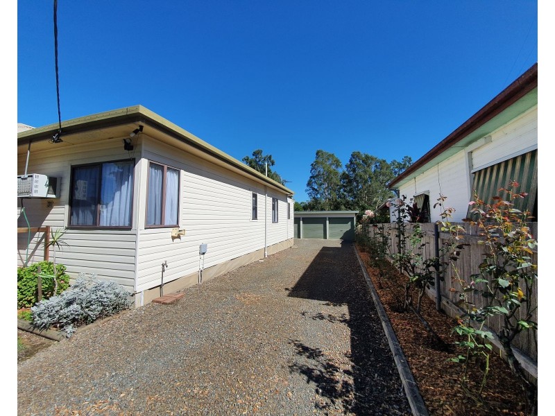 31 Pitt Street, Taree NSW 2430