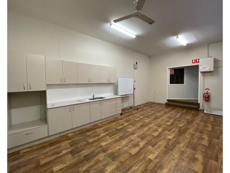 2/182 Victoria Street, Taree NSW 2430