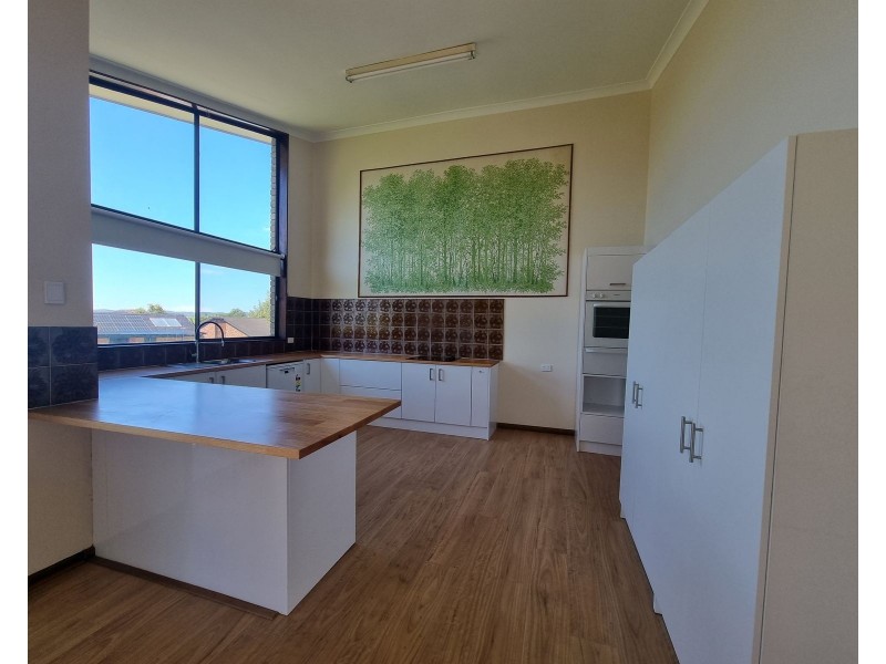 2 Yarrunga Place, Taree NSW 2430