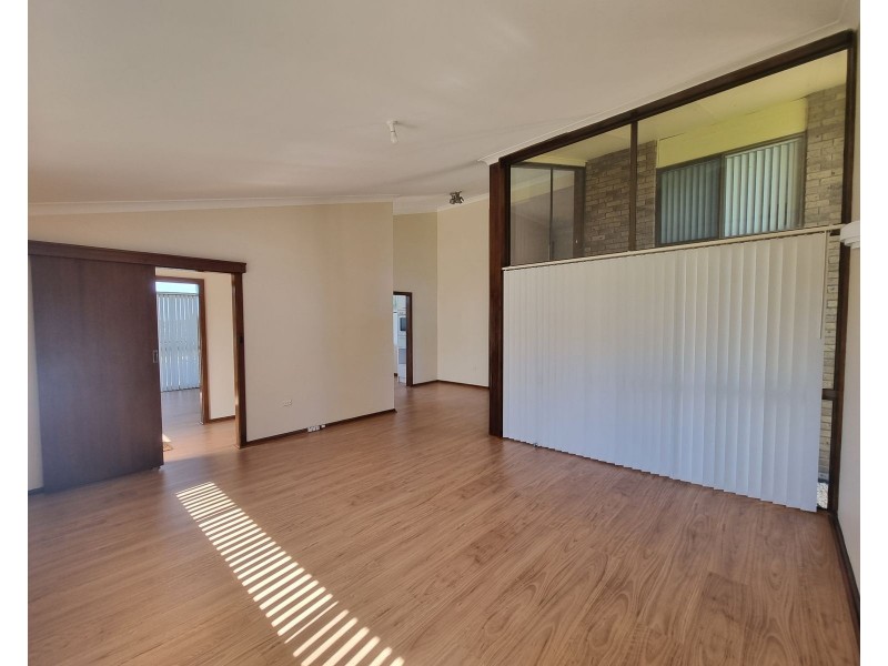 2 Yarrunga Place, Taree NSW 2430