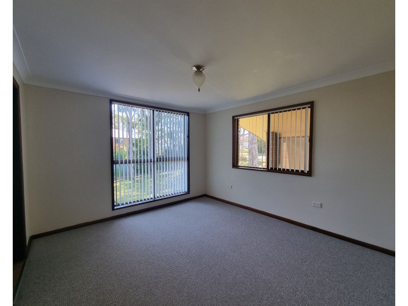 2 Yarrunga Place, Taree NSW 2430