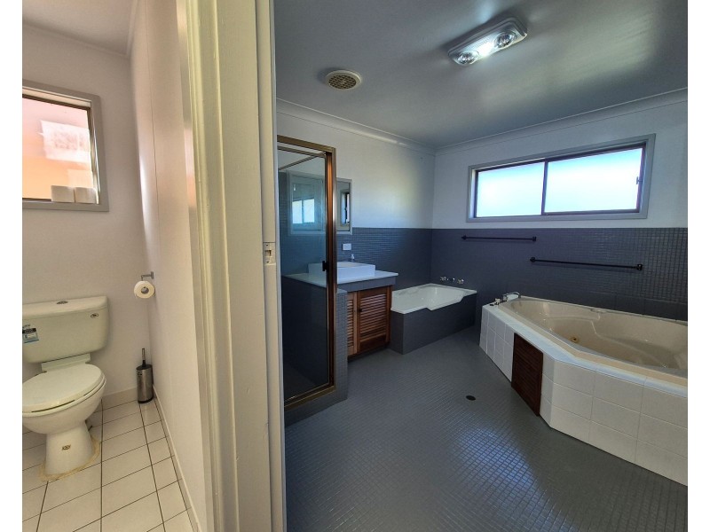 6 Marsden Terrace, Taree NSW 2430