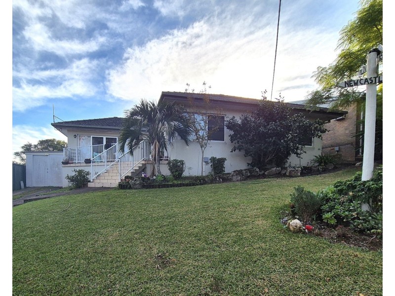 8 Cowan Road, Taree NSW 2430