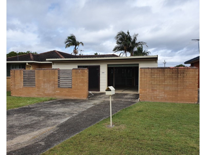 5 Hillcrest Close, Taree NSW 2430