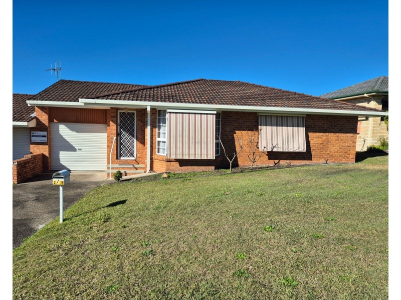 2/18 Pettitt Avenue, Taree NSW 2430