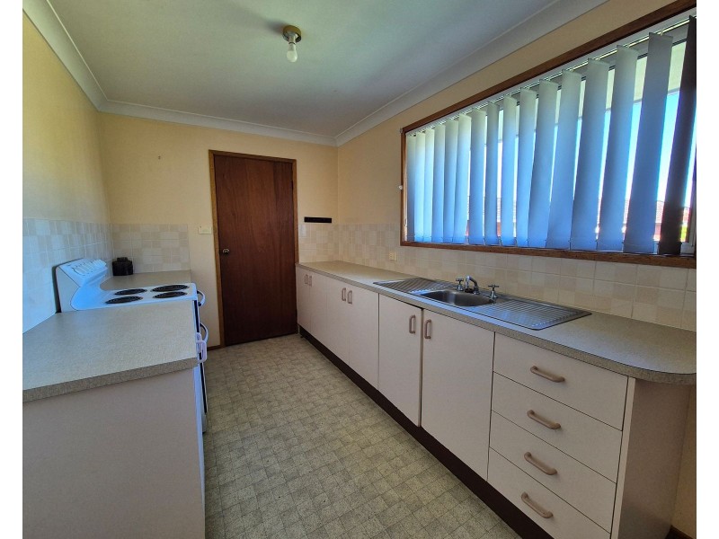 2/18 Pettitt Avenue, Taree NSW 2430