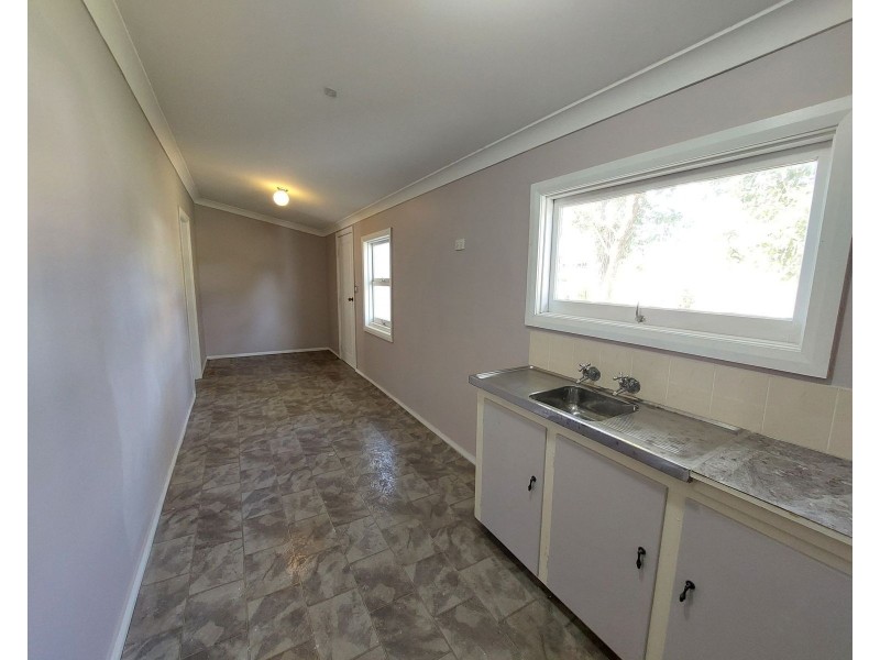 34 Bushland Drive, Taree NSW 2430