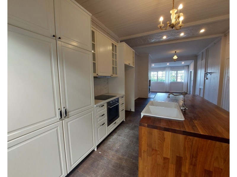 2, Commerce Street, Taree NSW 2430