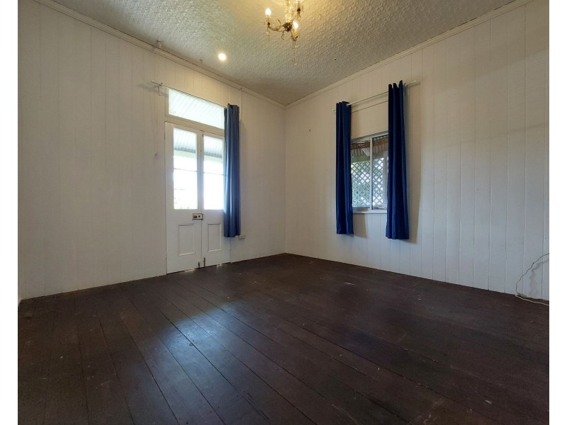 2, Commerce Street, Taree NSW 2430