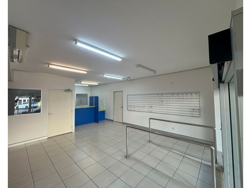 183-185 Victoria Street, Taree NSW 2430
