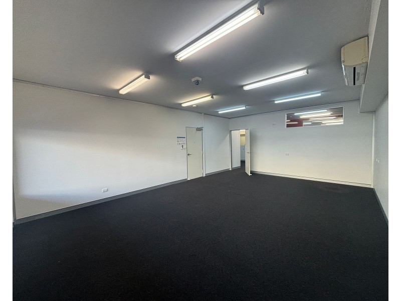 183-185 Victoria Street, Taree NSW 2430