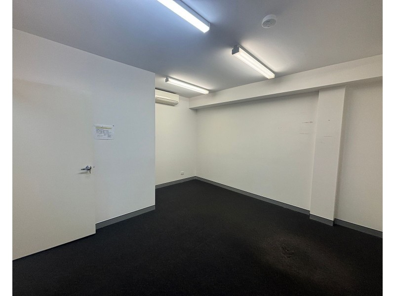 183-185 Victoria Street, Taree NSW 2430