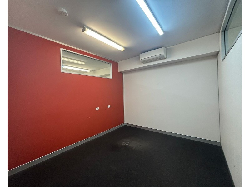 183-185 Victoria Street, Taree NSW 2430