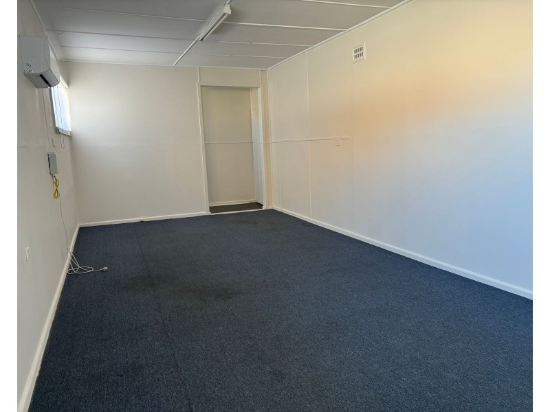 Suite 3/10-16 Pulteney Street, Taree NSW 2430