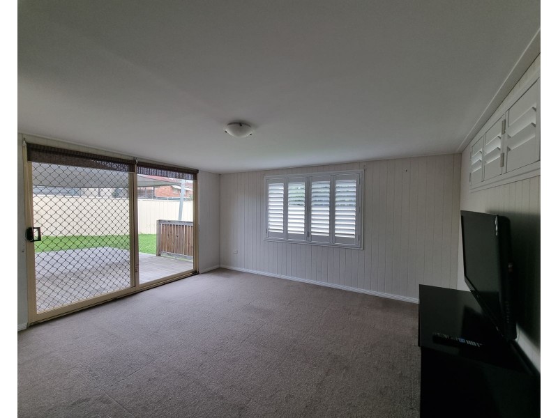 22 Flinders Street, Taree NSW 2430