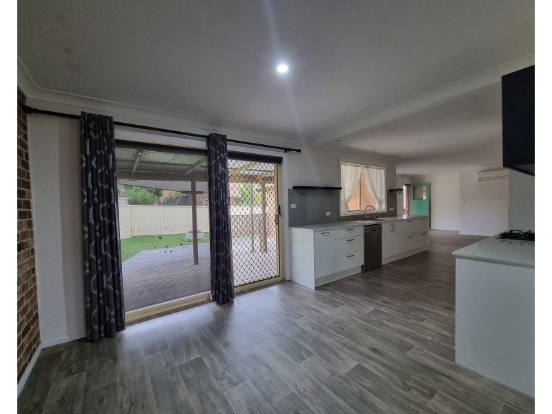 22 Flinders Street, Taree NSW 2430