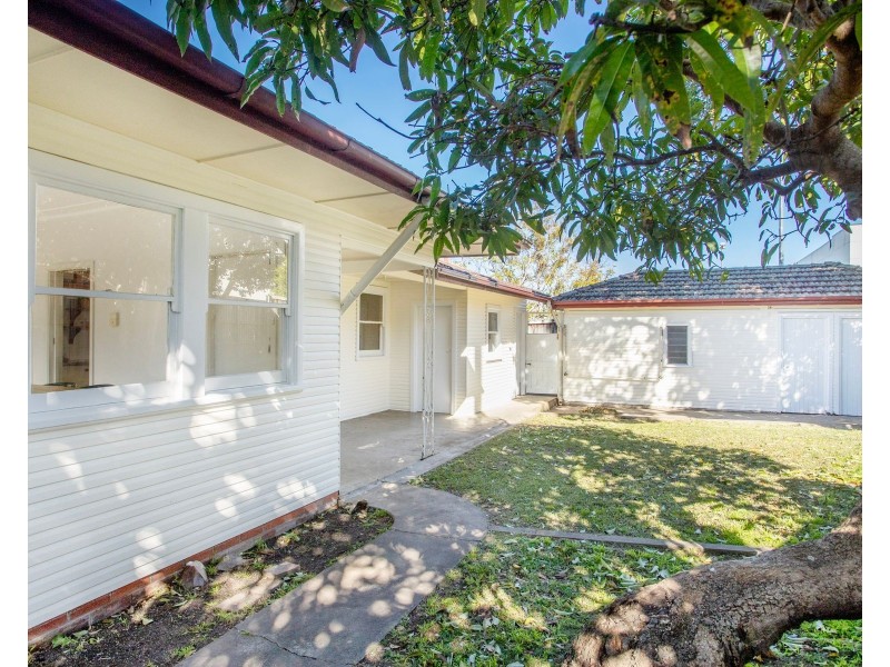85 Wynter Street,, Taree NSW 2430