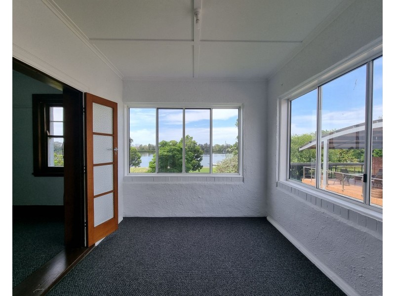 1/180 Victoria Street, Taree NSW 2430