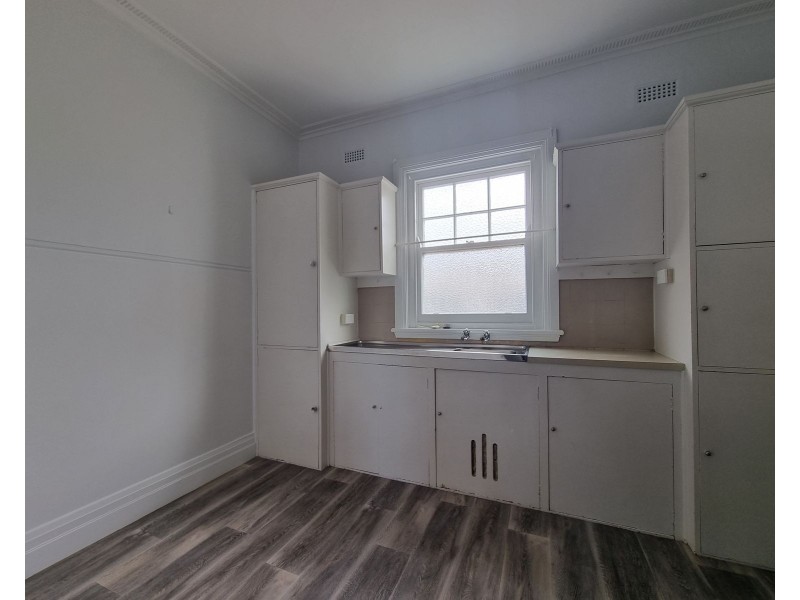 1/180 Victoria Street, Taree NSW 2430