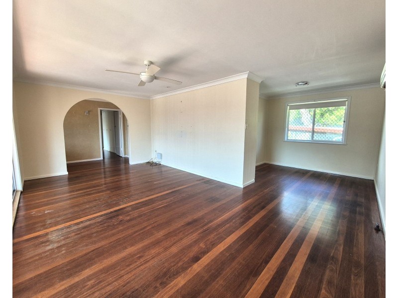 6 Dugdale Avenue,, Taree NSW 2430