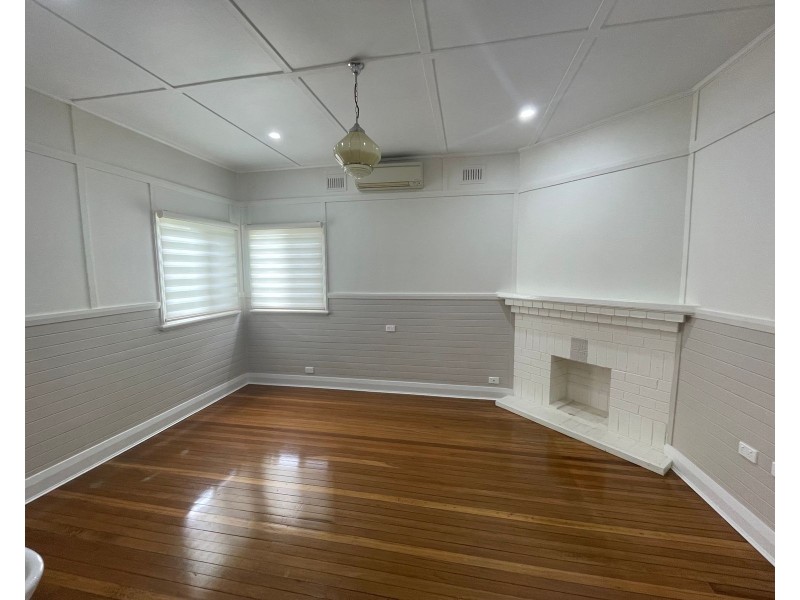 17 York Street, Taree NSW 2430
