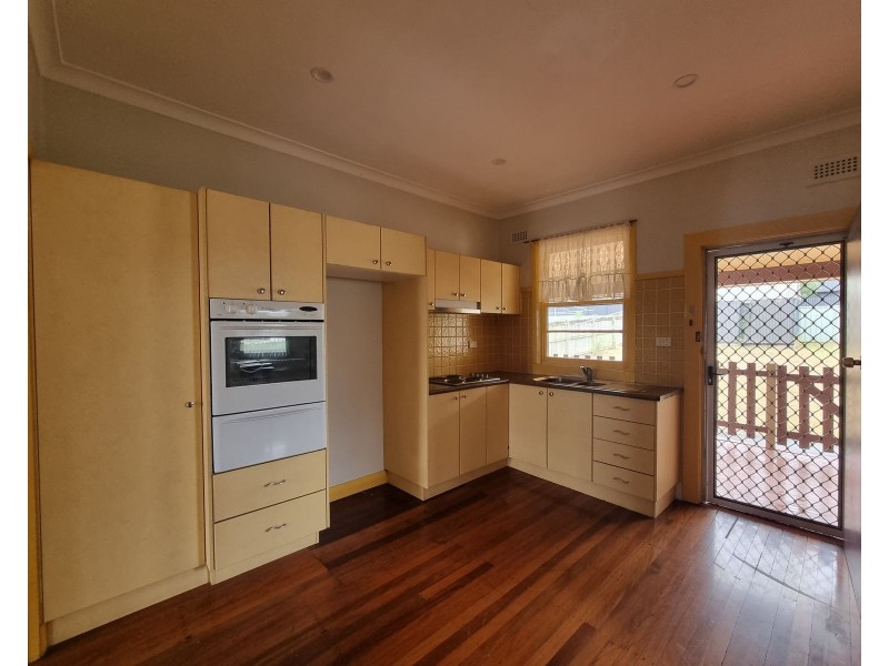17a Commerce Street, Taree NSW 2430