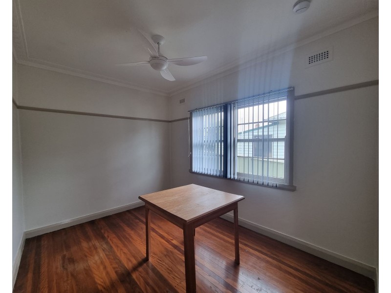 17a Commerce Street, Taree NSW 2430