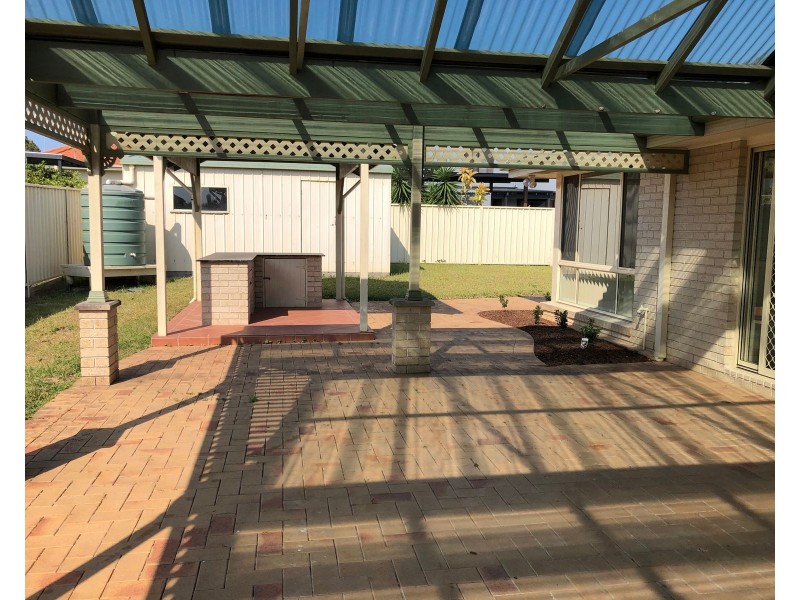 5 Surfsound Avenue, Wallabi Point NSW 2430