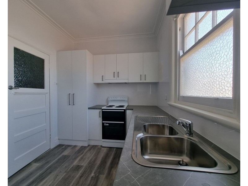 4/180 Victoria Street, Taree NSW 2430