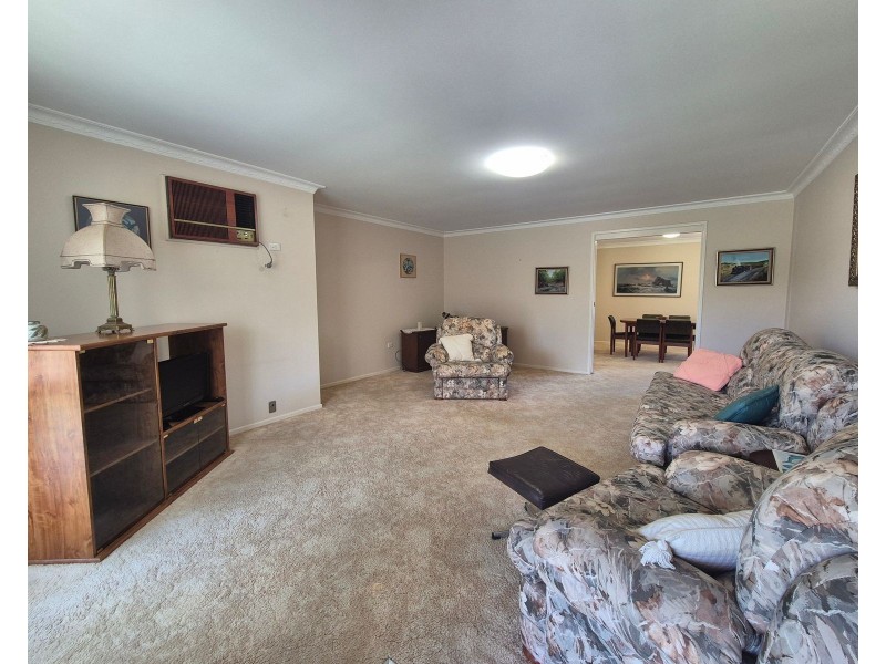 2/2 Lilac Close, Taree NSW 2430