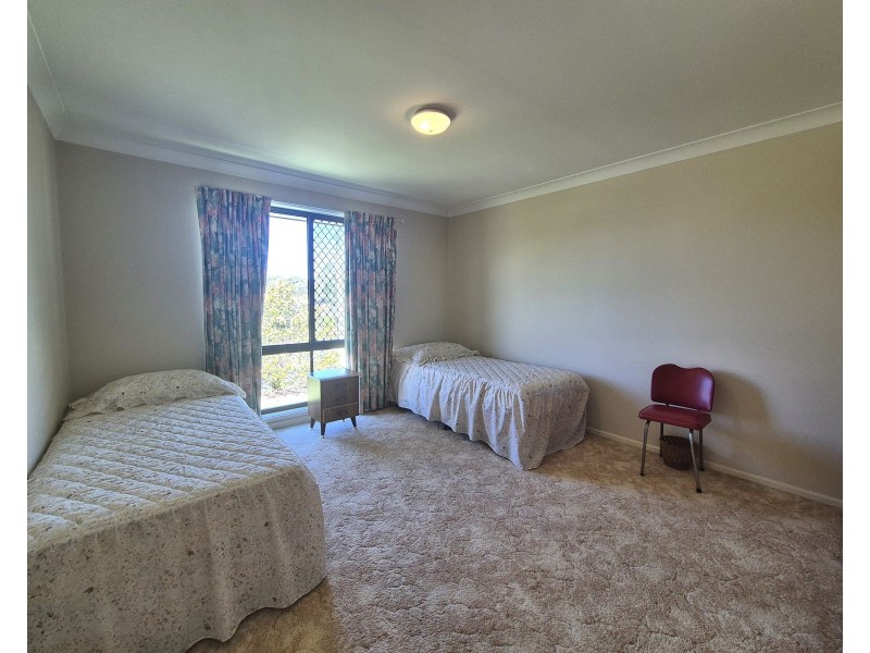 2/2 Lilac Close, Taree NSW 2430