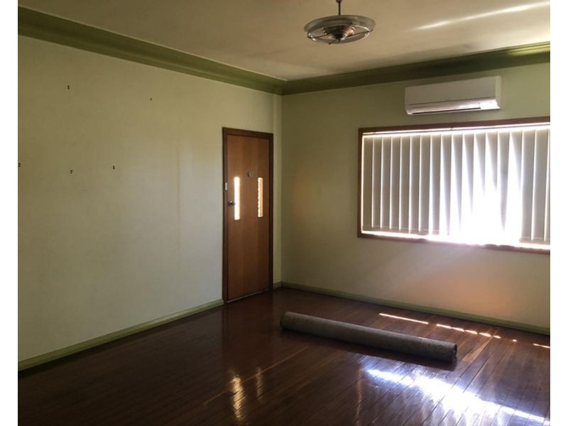 18 Plover Street,, Taree NSW 2430