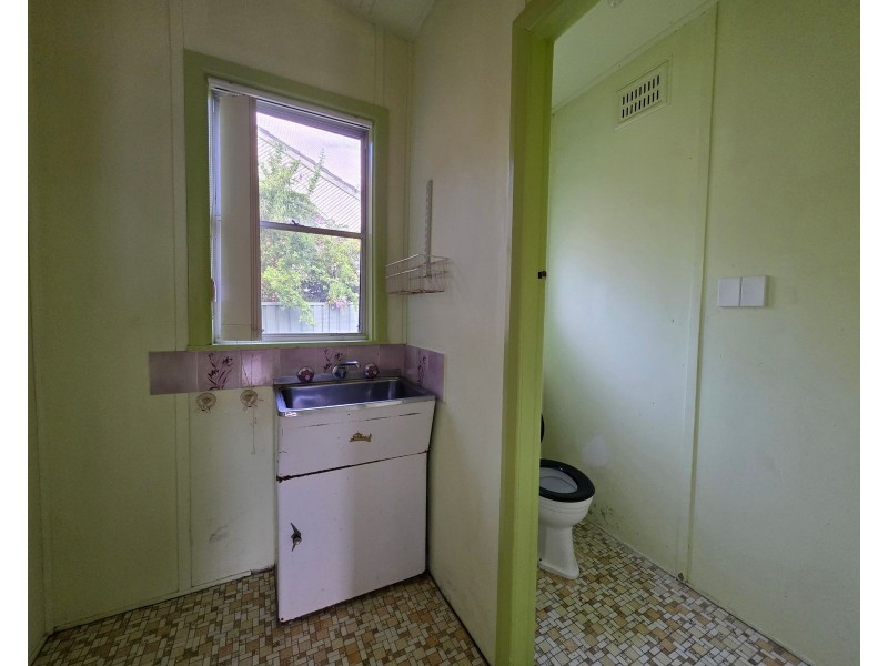 18 Plover Street,, Taree NSW 2430